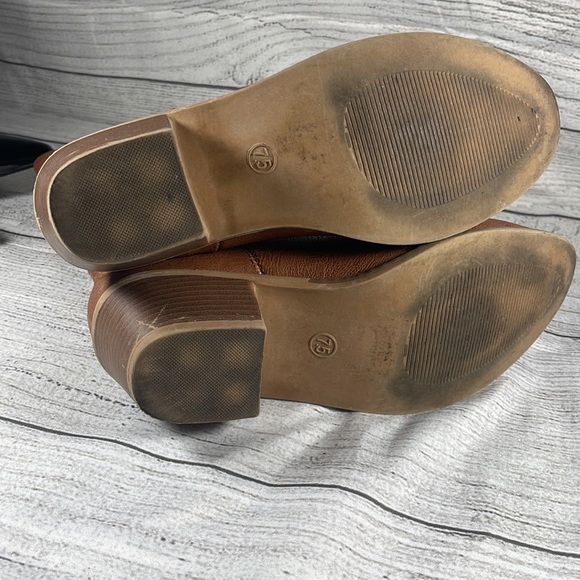 Cowboy boots wear as shown - Picture 6 of 6